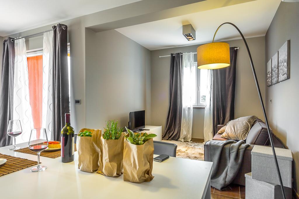 Apartments Stella Rovinjsko Selo Habitación foto